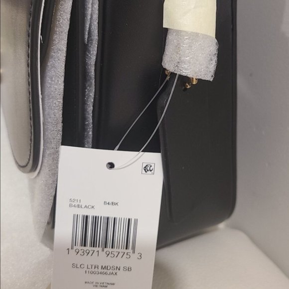 NWT Coach Madison shoulder bag | convertible strap |black leather and … - Picture 7 of 13